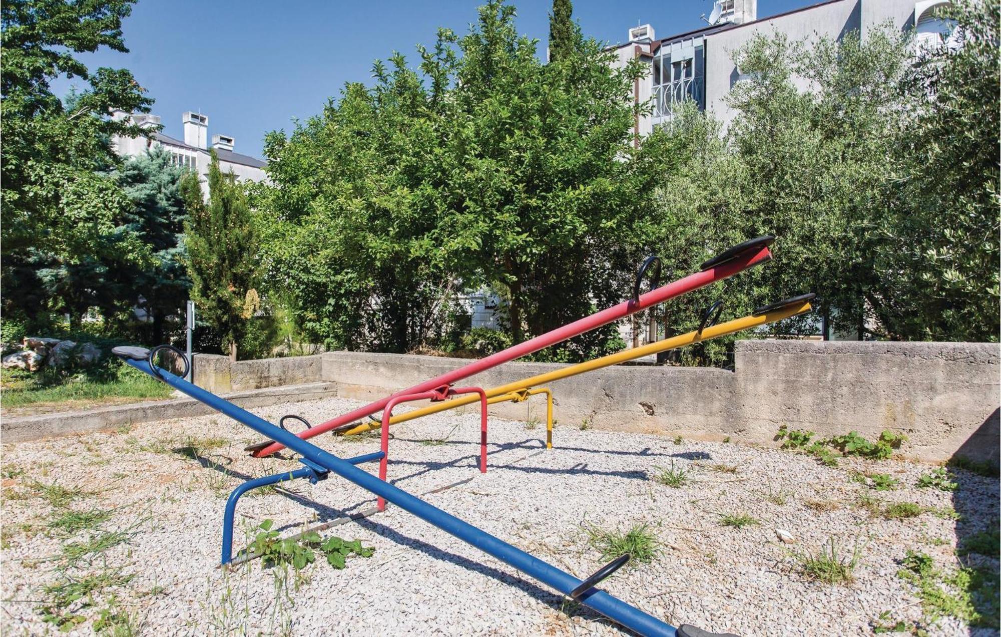 Amazing Apartment In Njivice With Wifi Exteriör bild